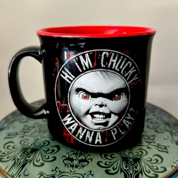 New 20oz chucky mug - Picture 2 of 3